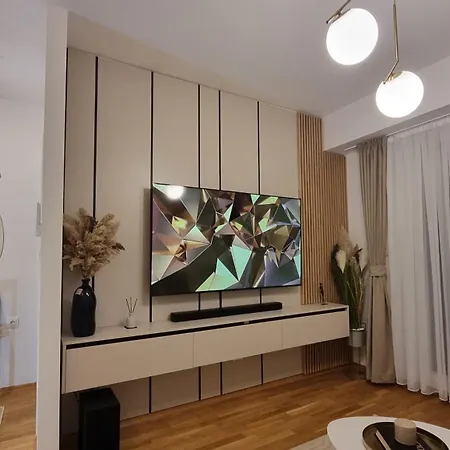 Luxury Gold سكوبجي